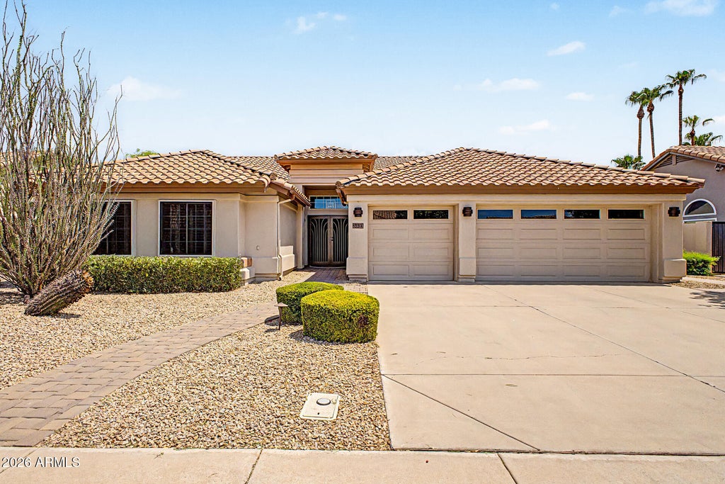 Photo of 3331 W Ironwood Drive, Chandler, AZ 85226 (MLS # 7055559)