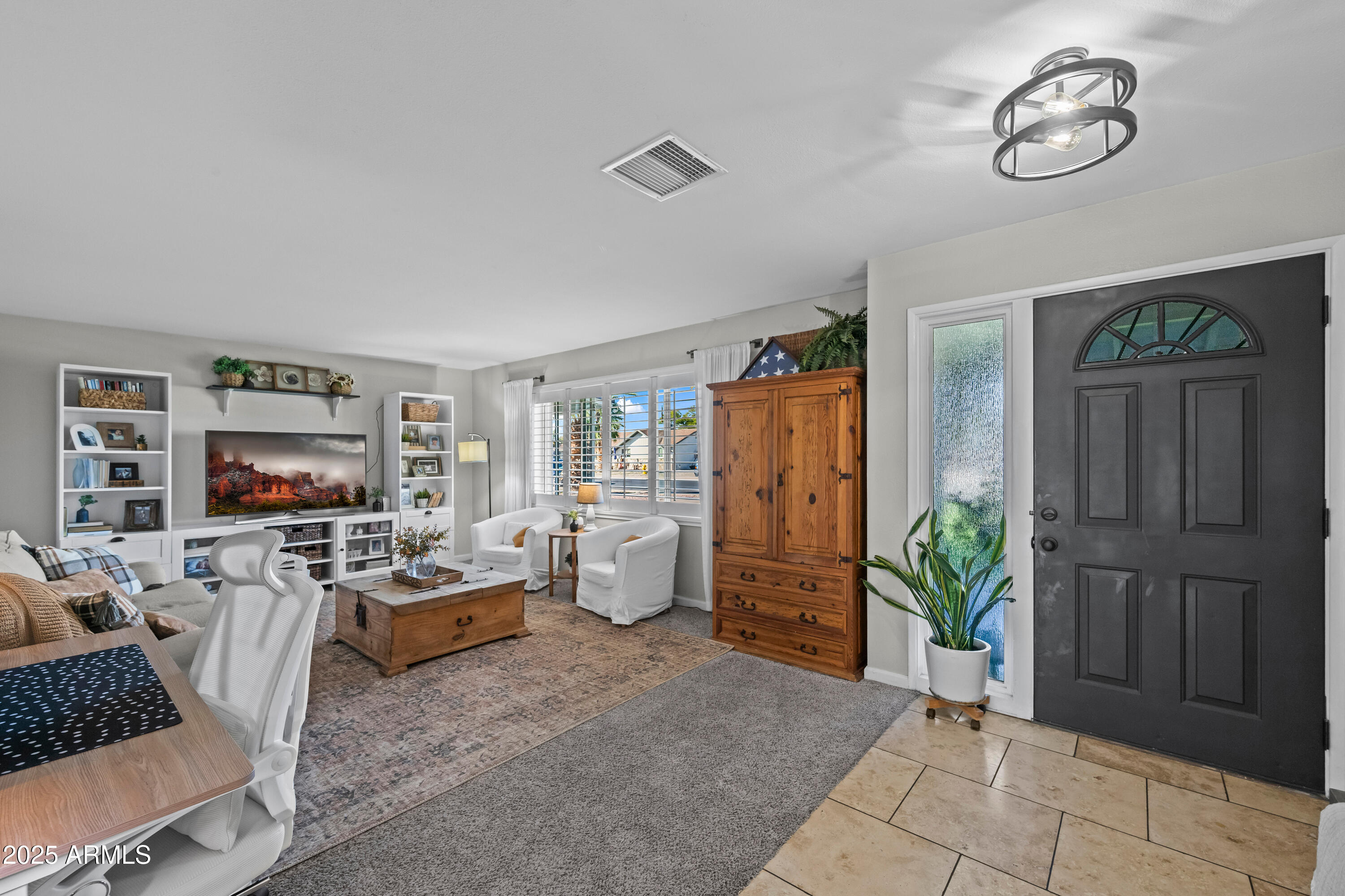 1323 E DOWNING Street