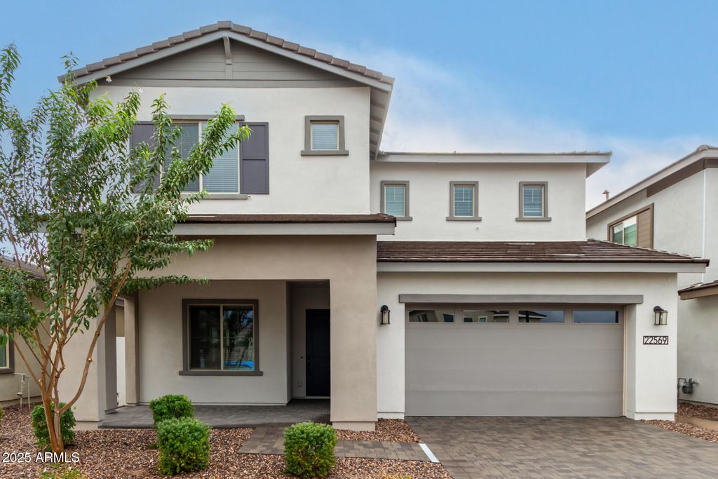 Photo of 22569 E Saddle Way, Queen Creek, AZ 85142 (MLS # 6950331)