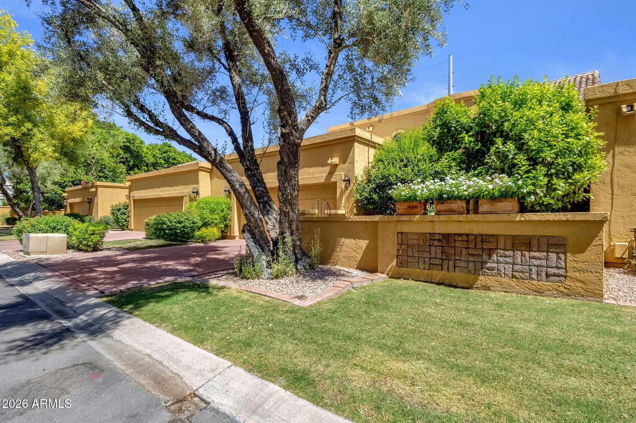 7330 E PALO VERDE Drive 22