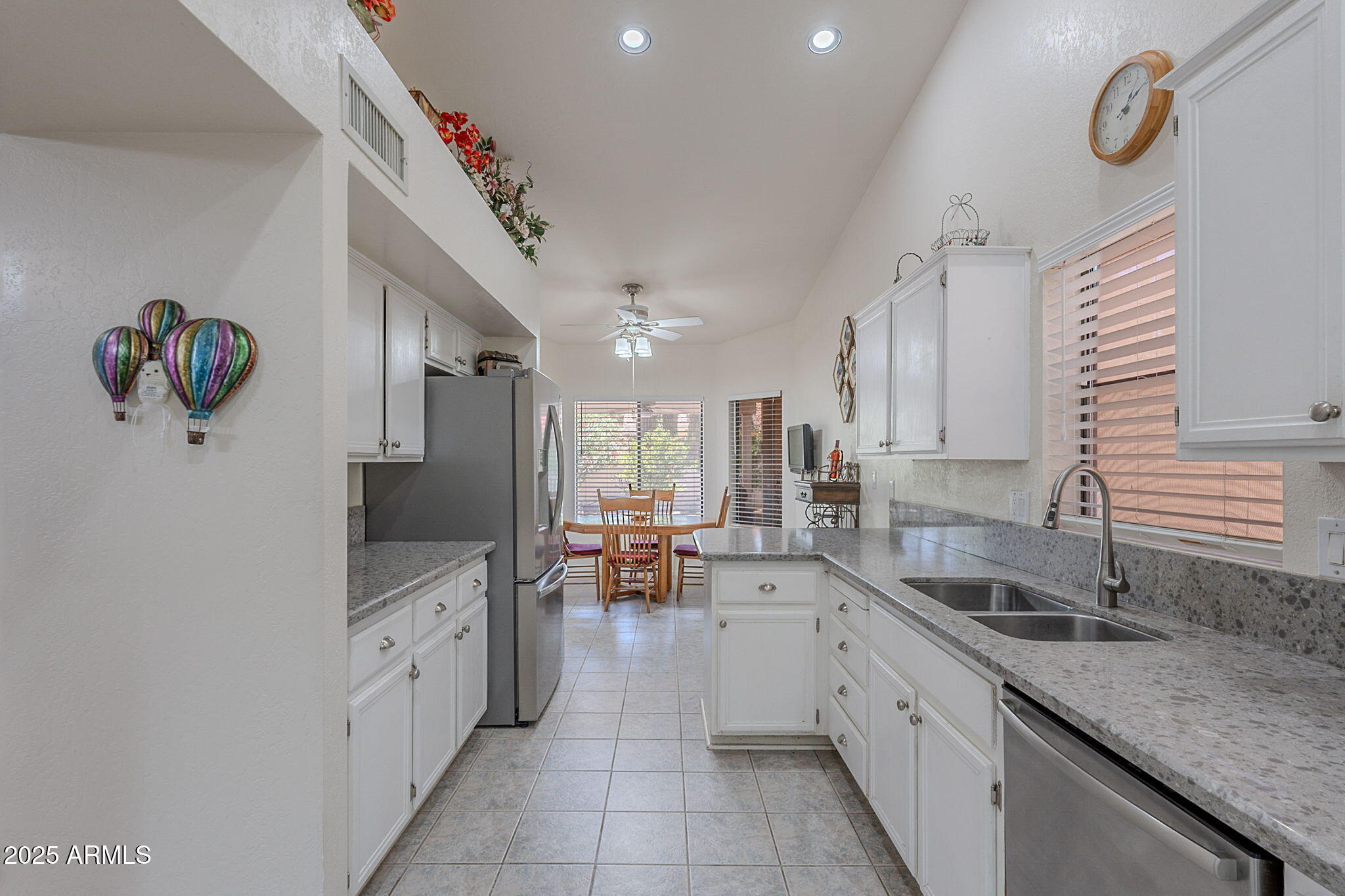 9339 E SUN LAKES Boulevard N