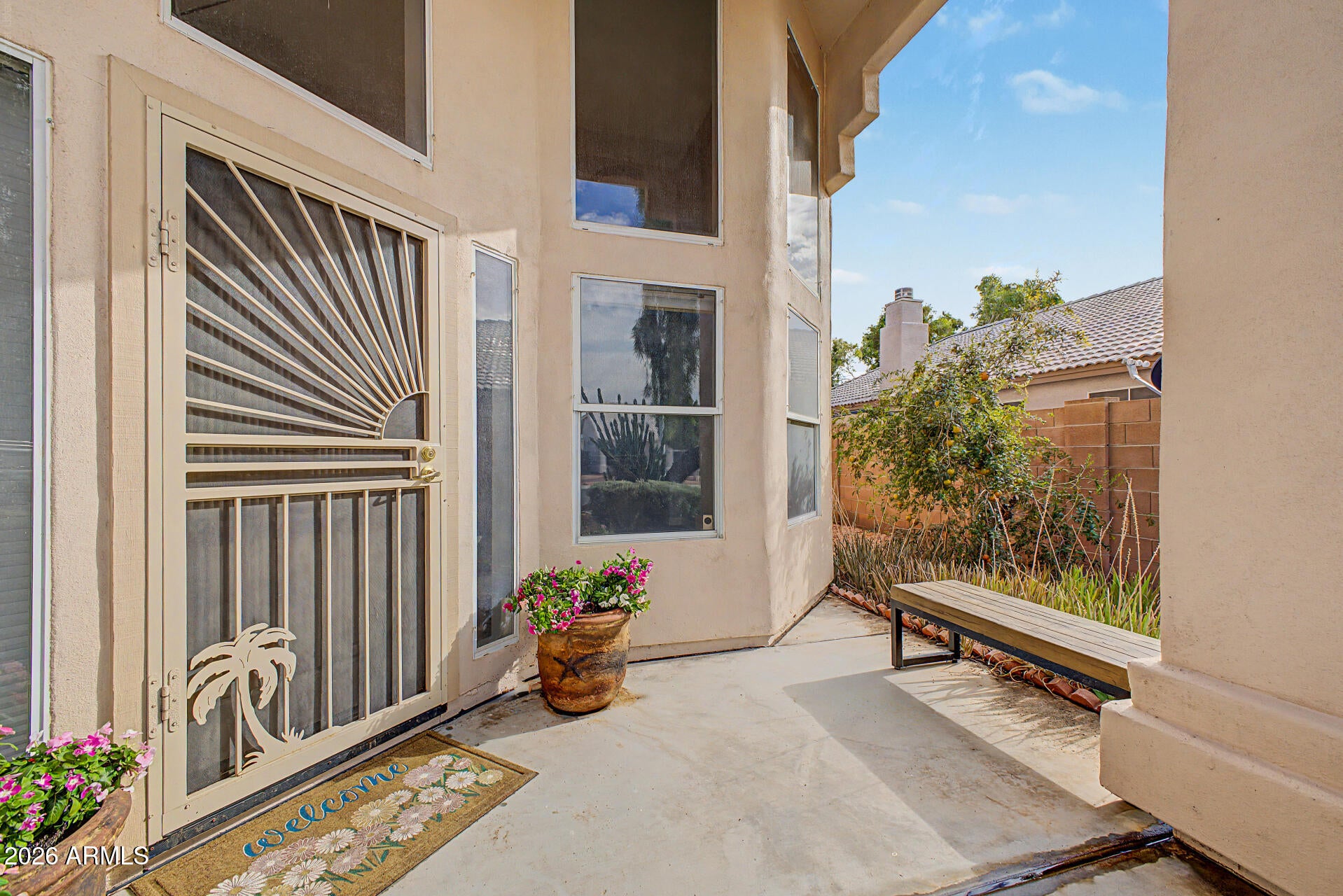 671 W FREMONT Drive