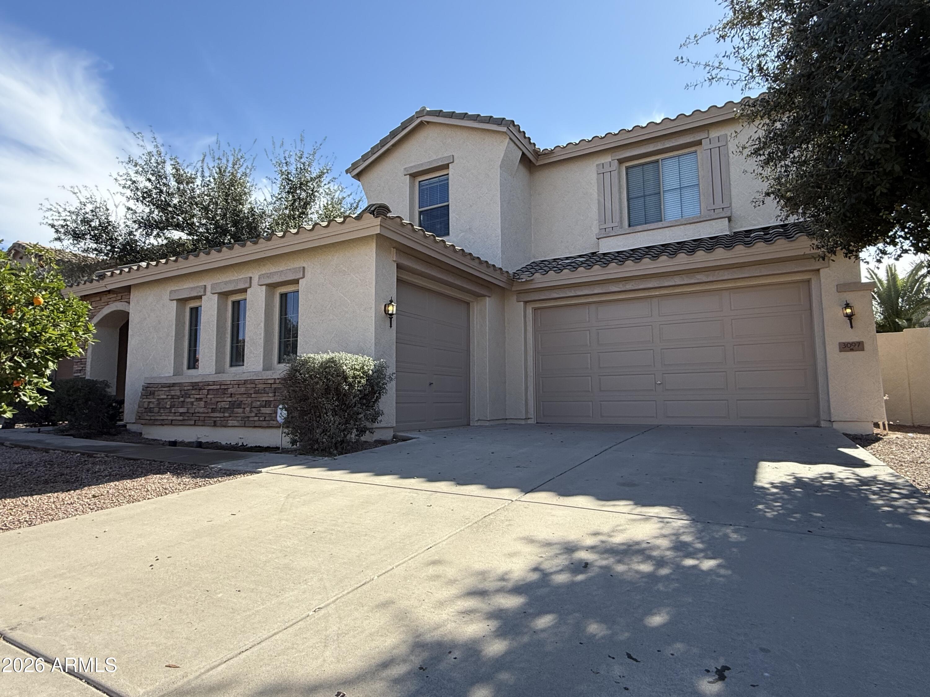 3097 E RAVEN Court
