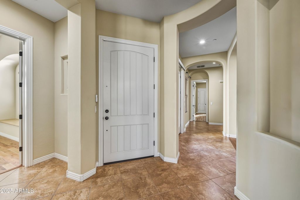 Photo of 758 E Sunburst Lane, Tempe, AZ 85284 (MLS # 6953693)