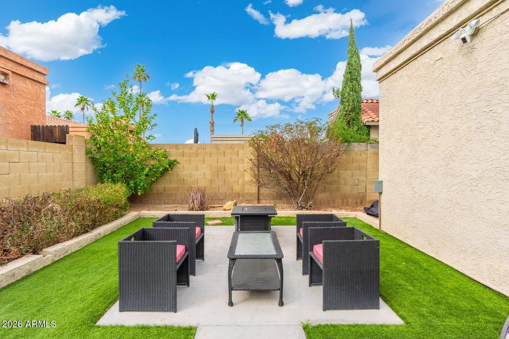 Photo of 15220 N 52nd Street, Scottsdale, AZ 85254 (MLS # 6999270)