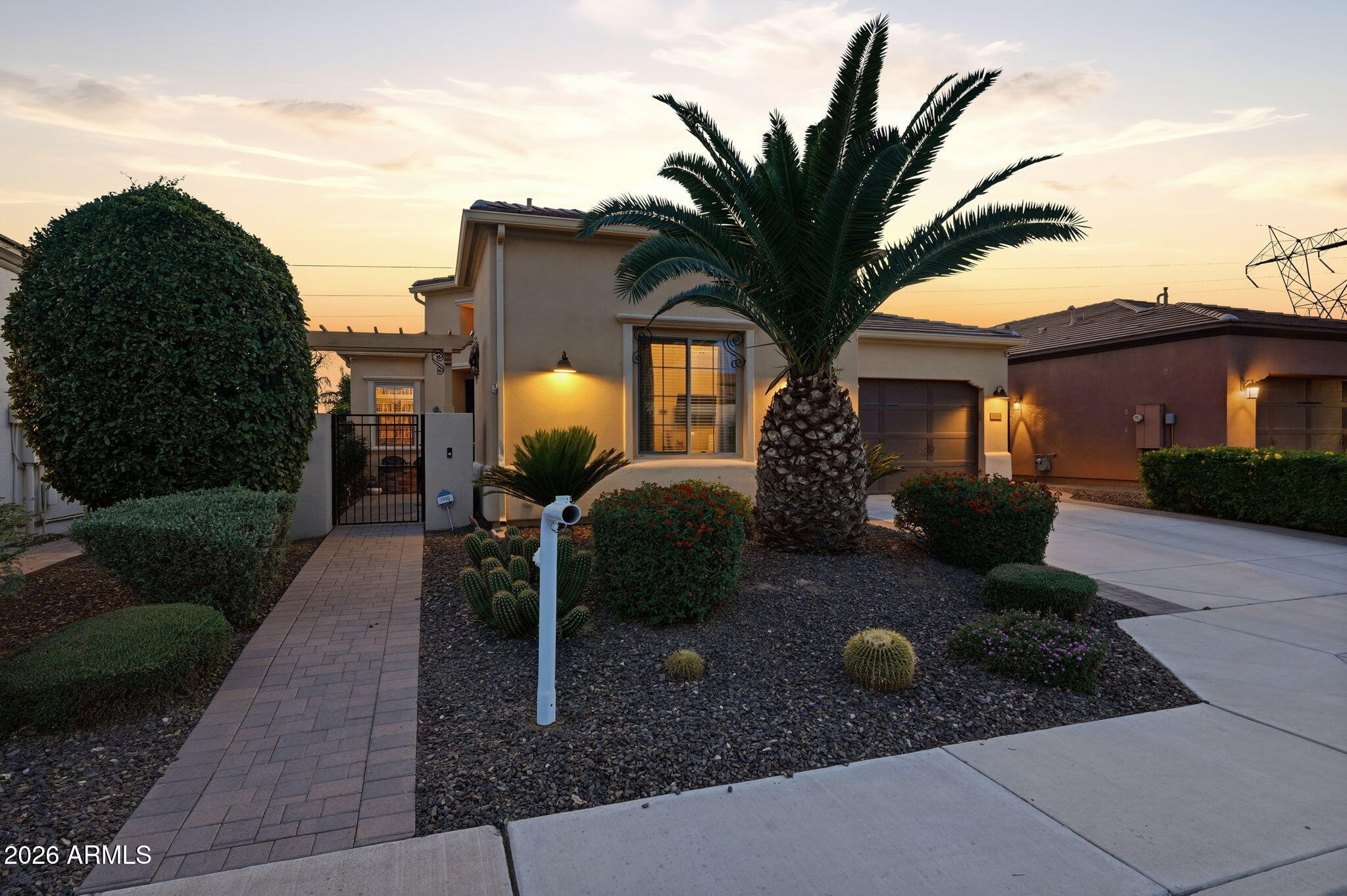 35818 N POMELO Trail