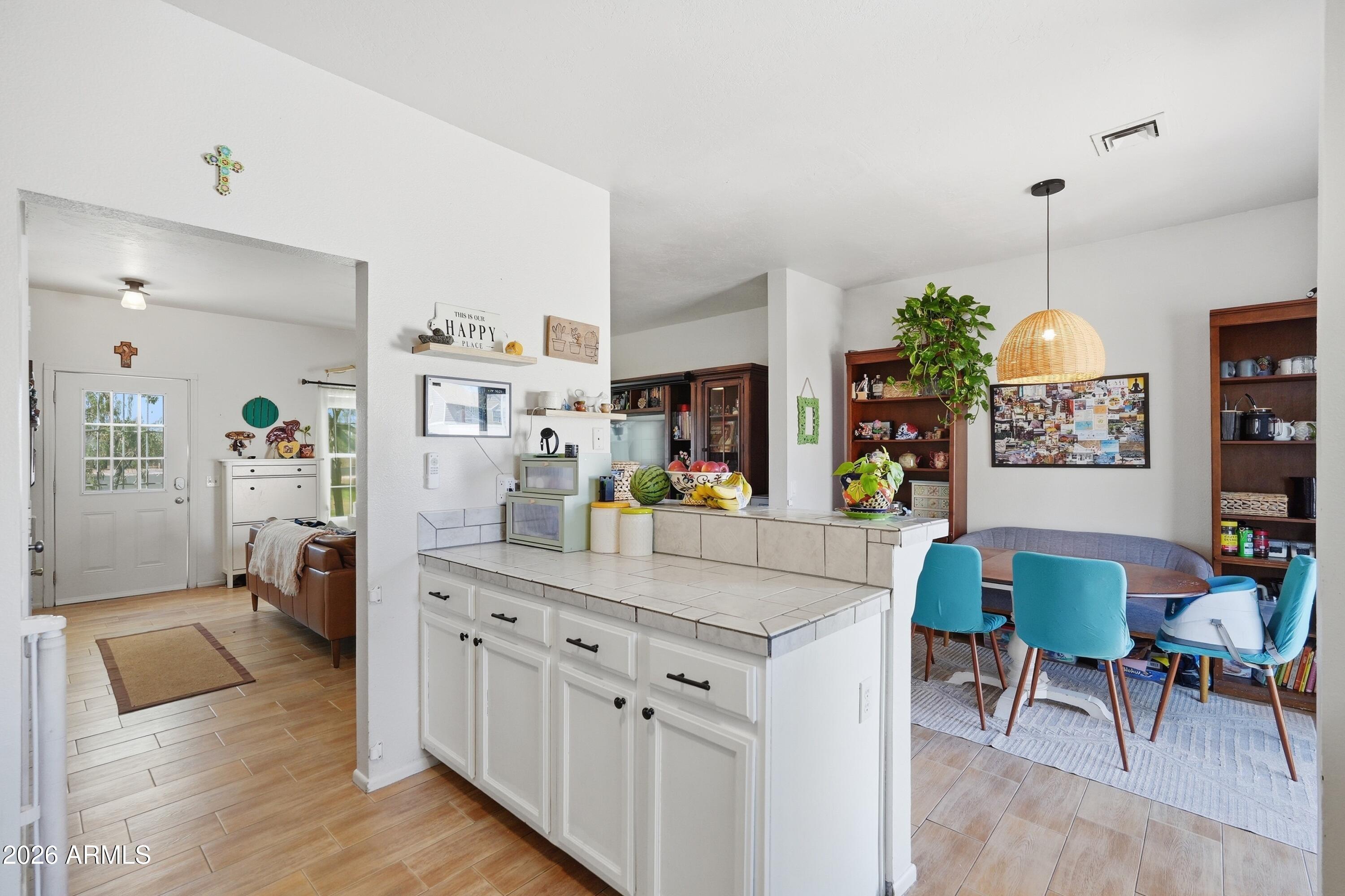 SUNSTONE - Residential