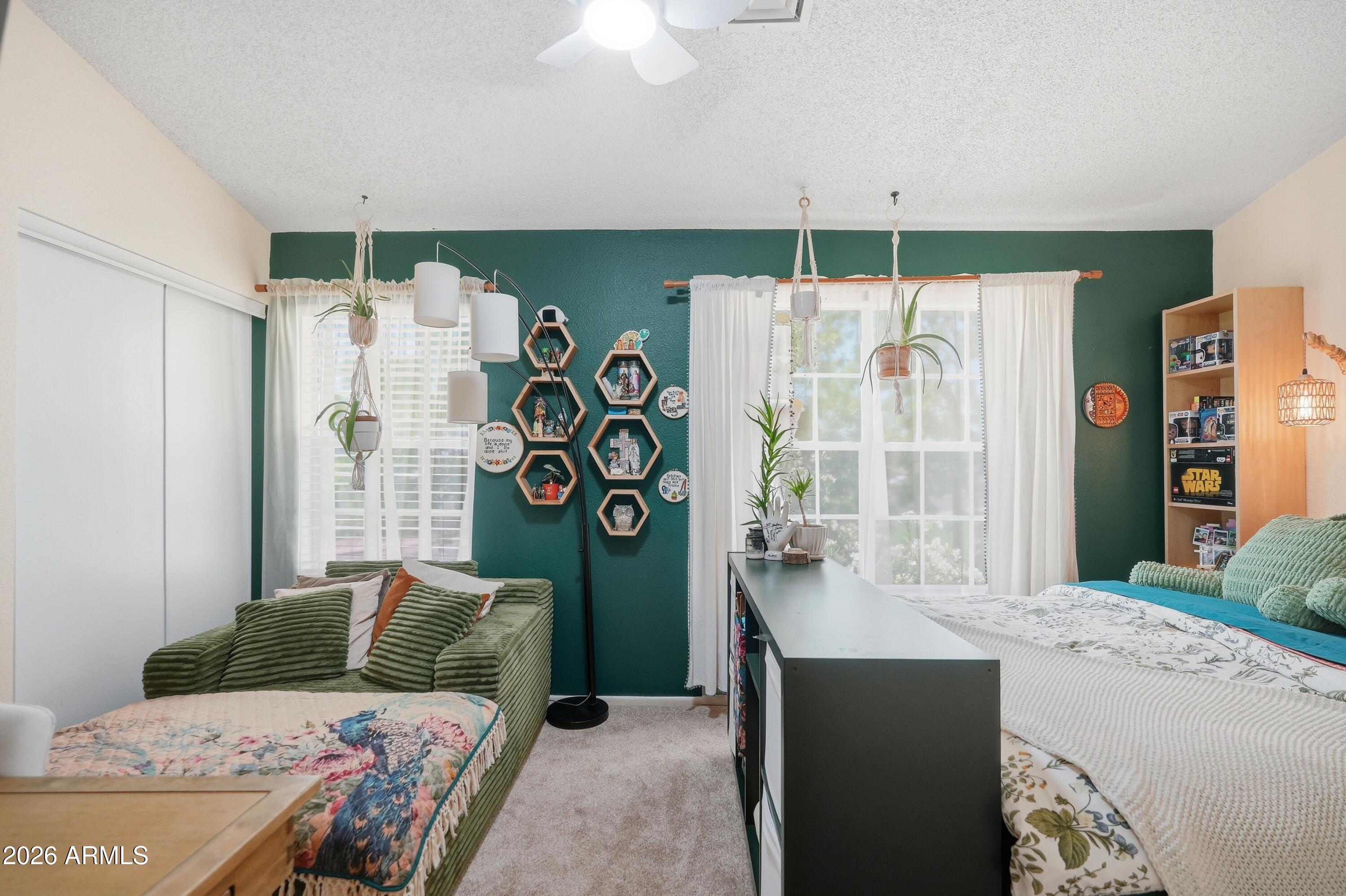 SUNSTONE - Residential