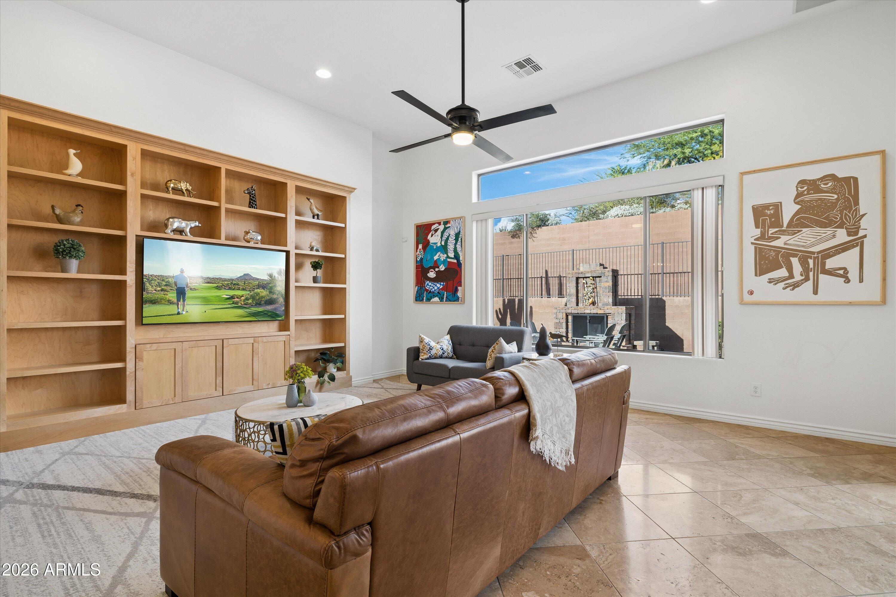 2564 W Princeville Drive