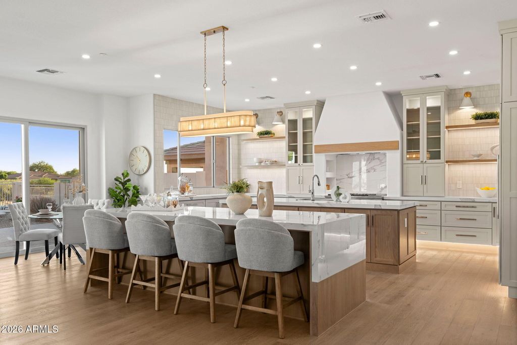 Photo of 11221 E Greenway Road, Scottsdale, AZ 85255 (MLS # 7029459)