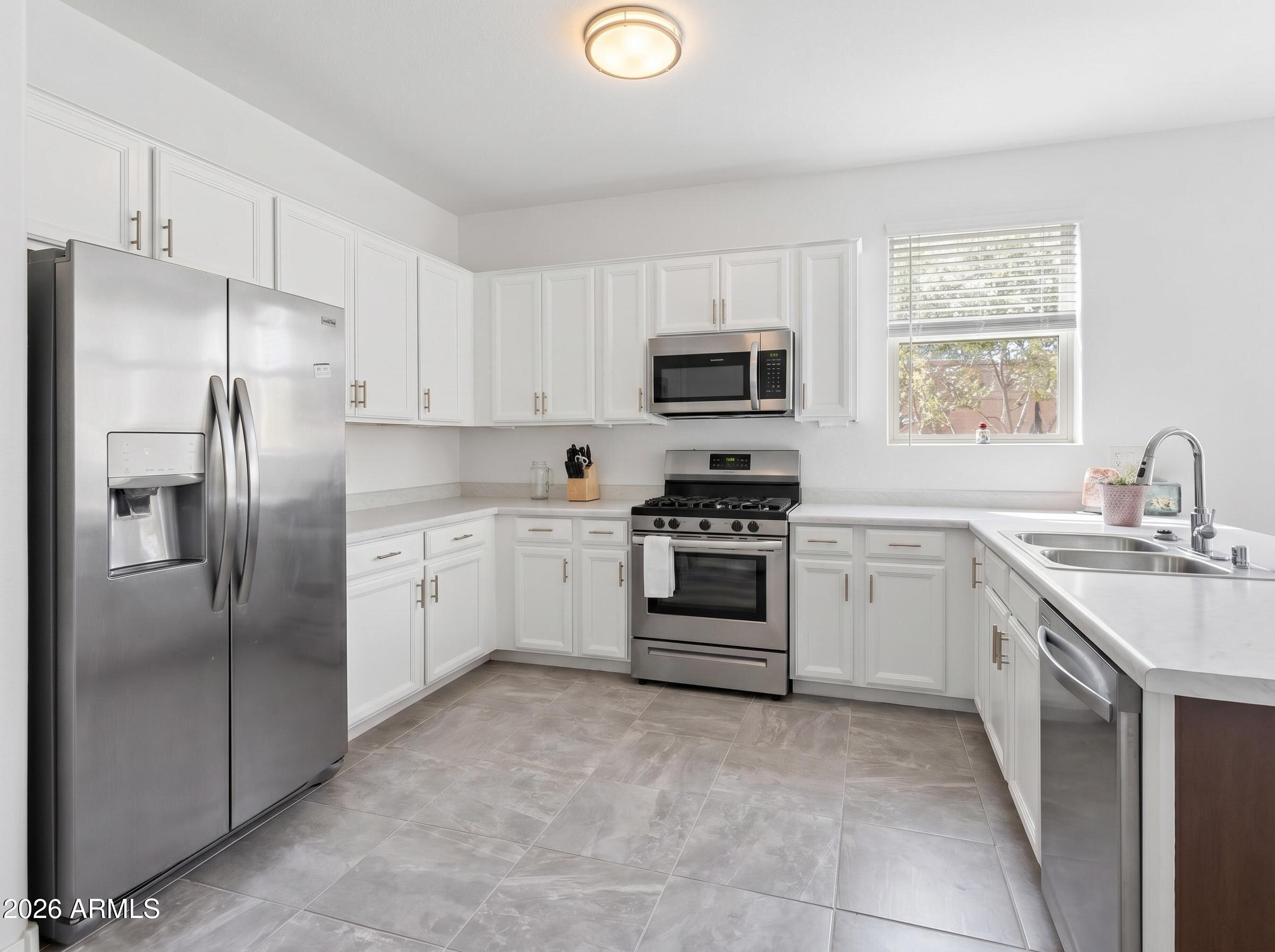 17237 W WEST WIND Drive