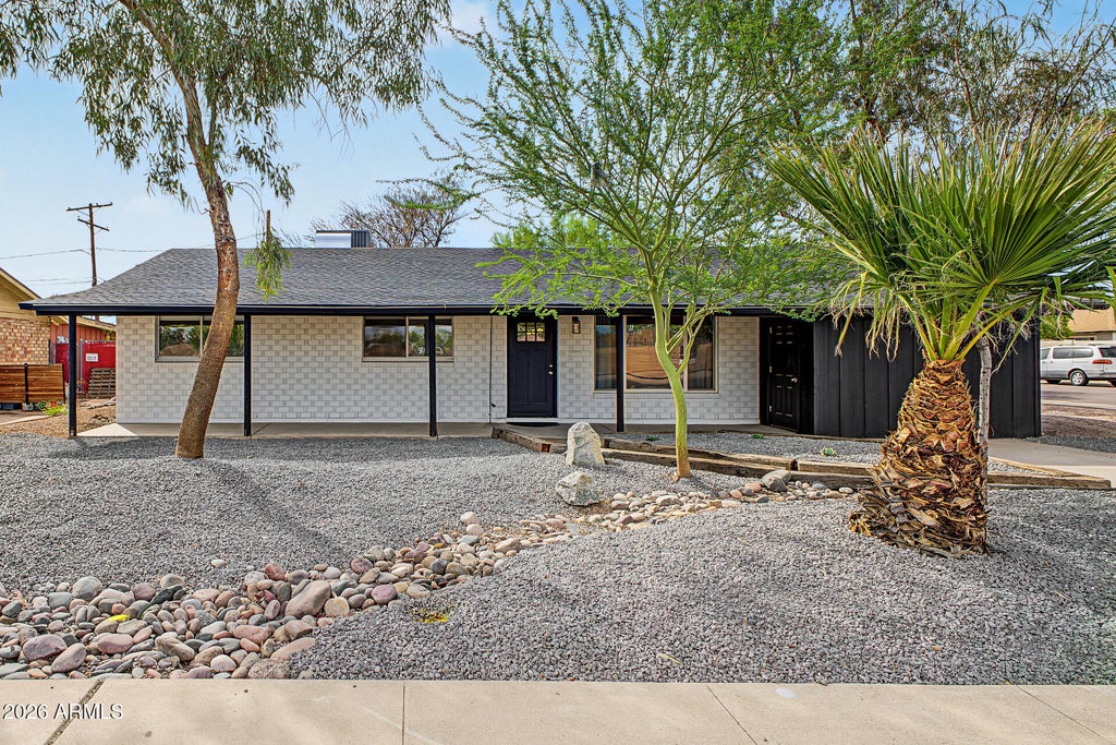 Photo of 1920 N Miller Road, Scottsdale, AZ 85257 (MLS # 7089647)