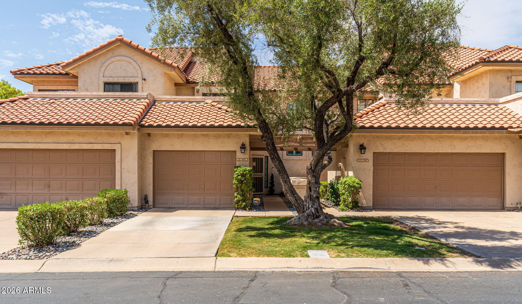9705 E MOUNTAIN VIEW Road 1192