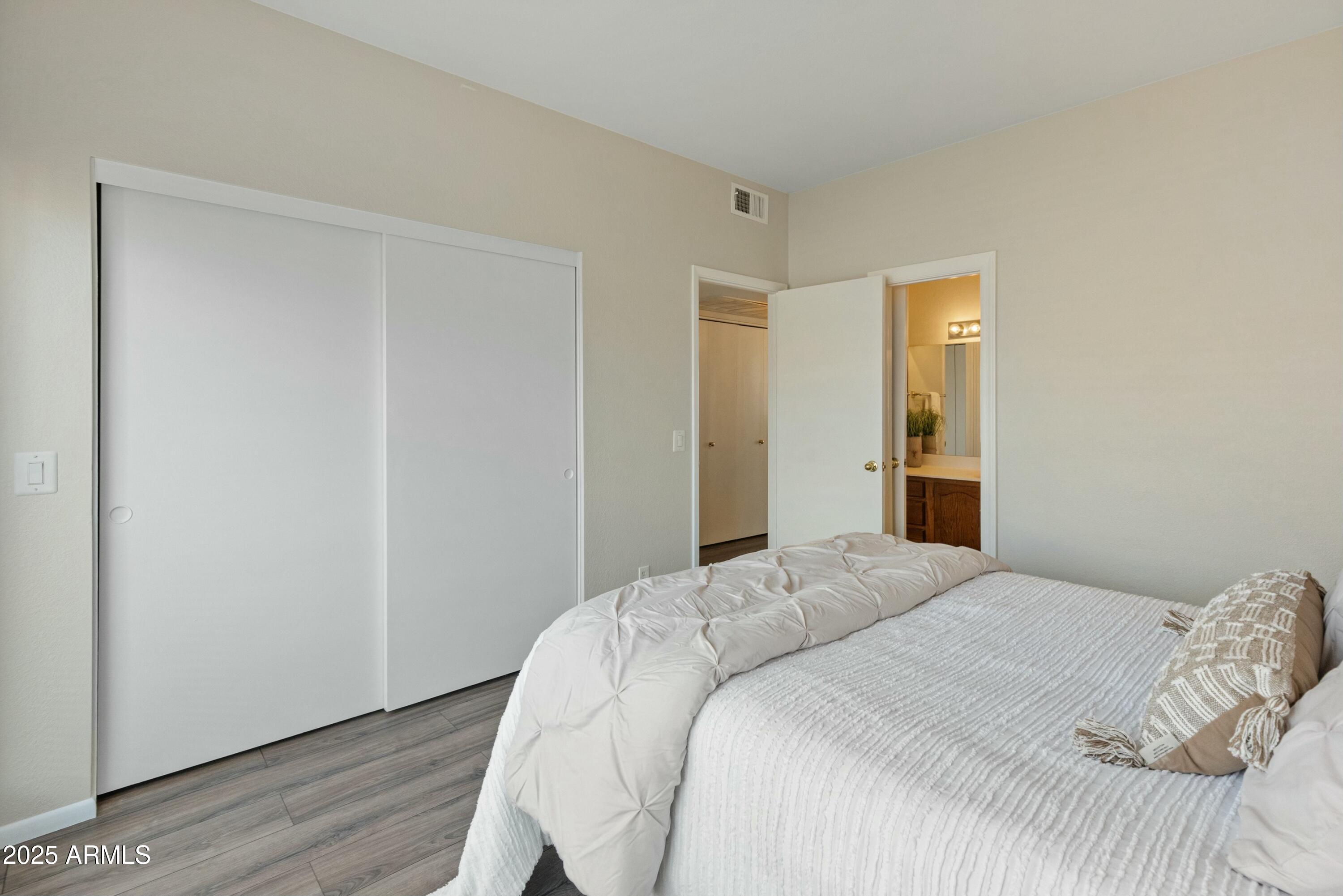 Phoenix, Arizona 85029, United States, 2 Bedrooms Bedrooms, ,2 BathroomsBathrooms,Residential,Active,91628