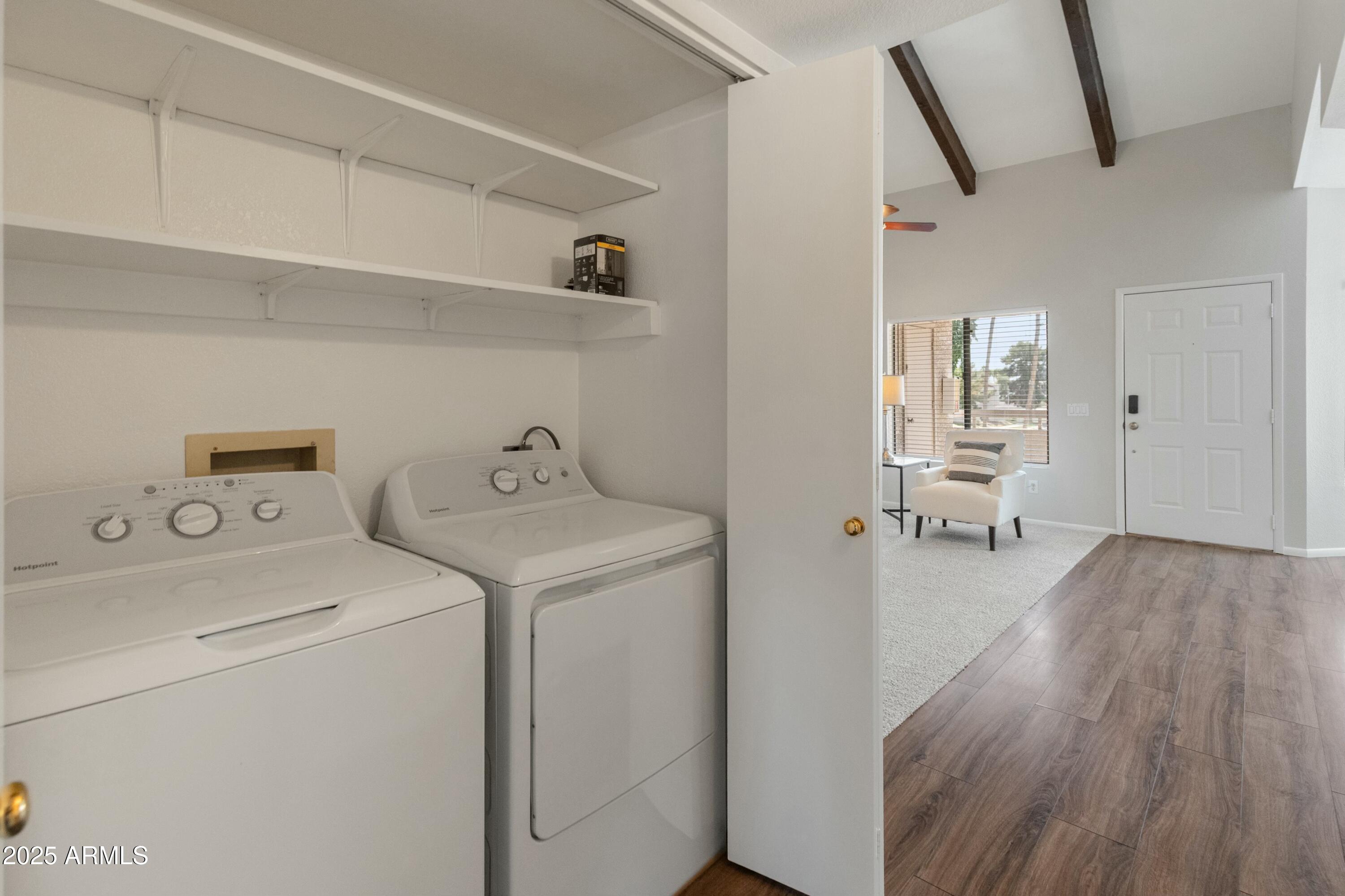 Phoenix, Arizona 85029, United States, 2 Bedrooms Bedrooms, ,2 BathroomsBathrooms,Residential,Active,91628