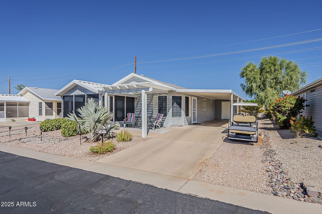 Photo of 215 N Power Road #107, Mesa, AZ 85205 (MLS # 6931403)