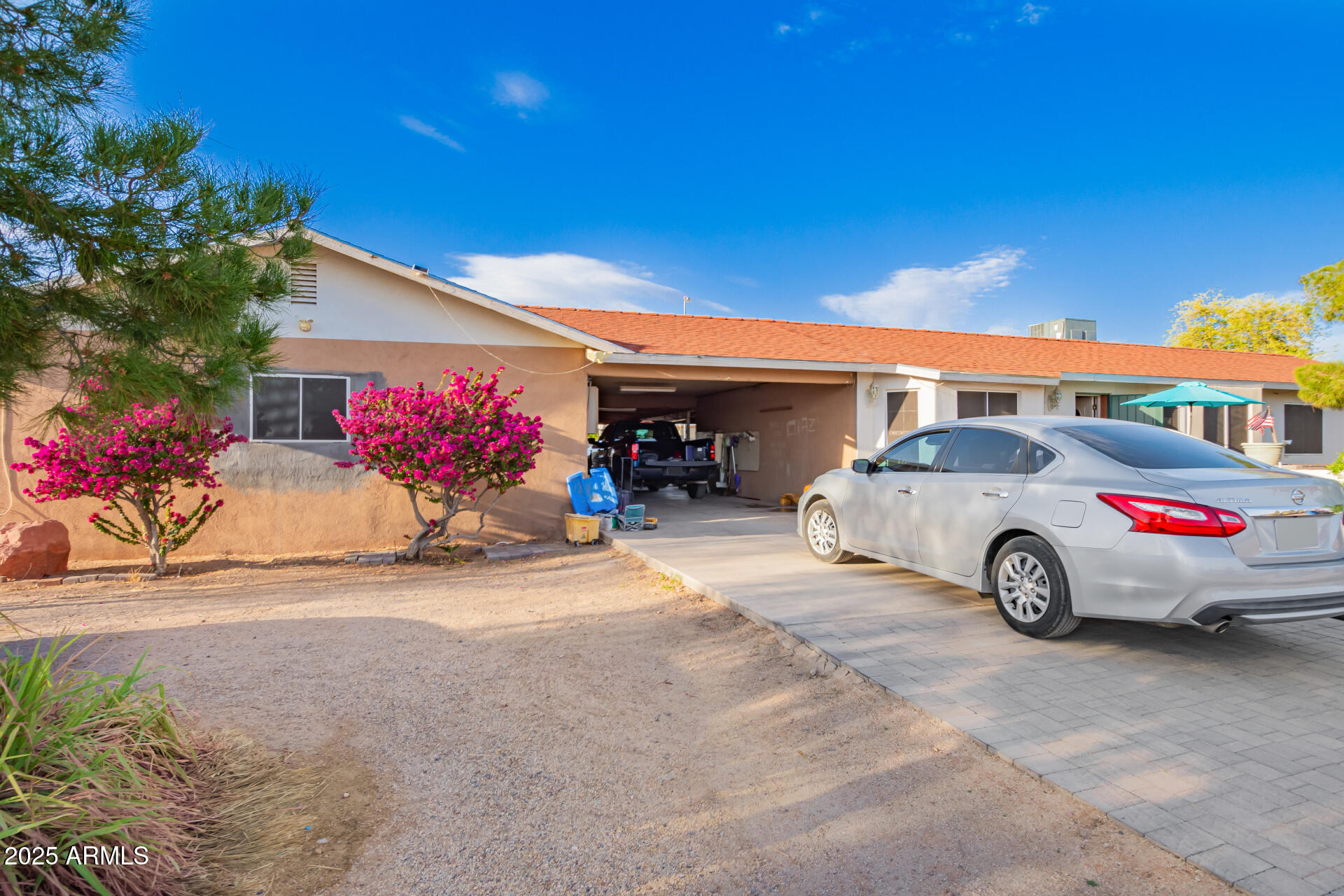 15186 W TIERRA BUENA Lane