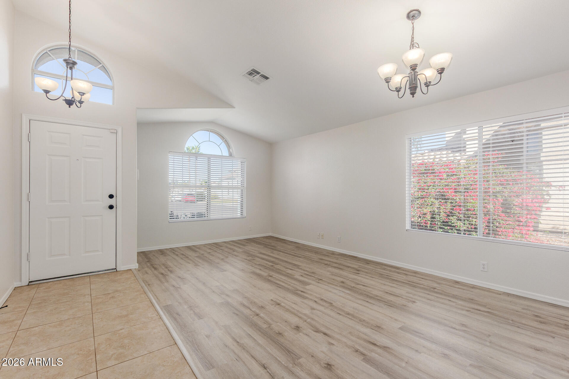 873 E CONSTITUTION Drive