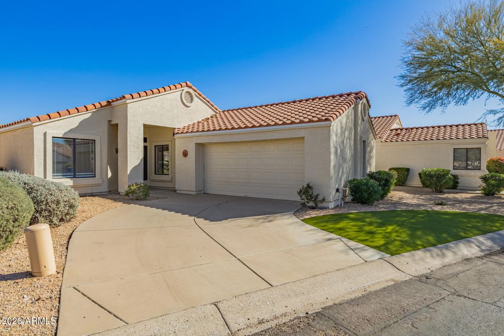 Photo of 15087 N 86th Drive, Peoria, AZ 85381 (MLS # 6977620)