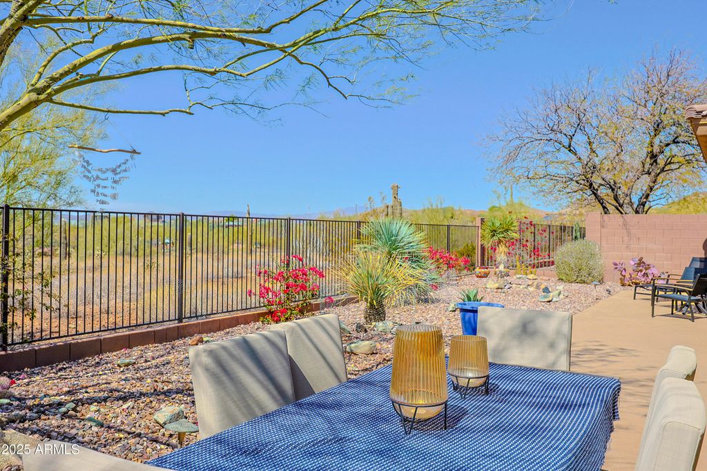 Photo of 41802 N Bridlewood Way, Anthem, AZ 85086 (MLS # 6927651)