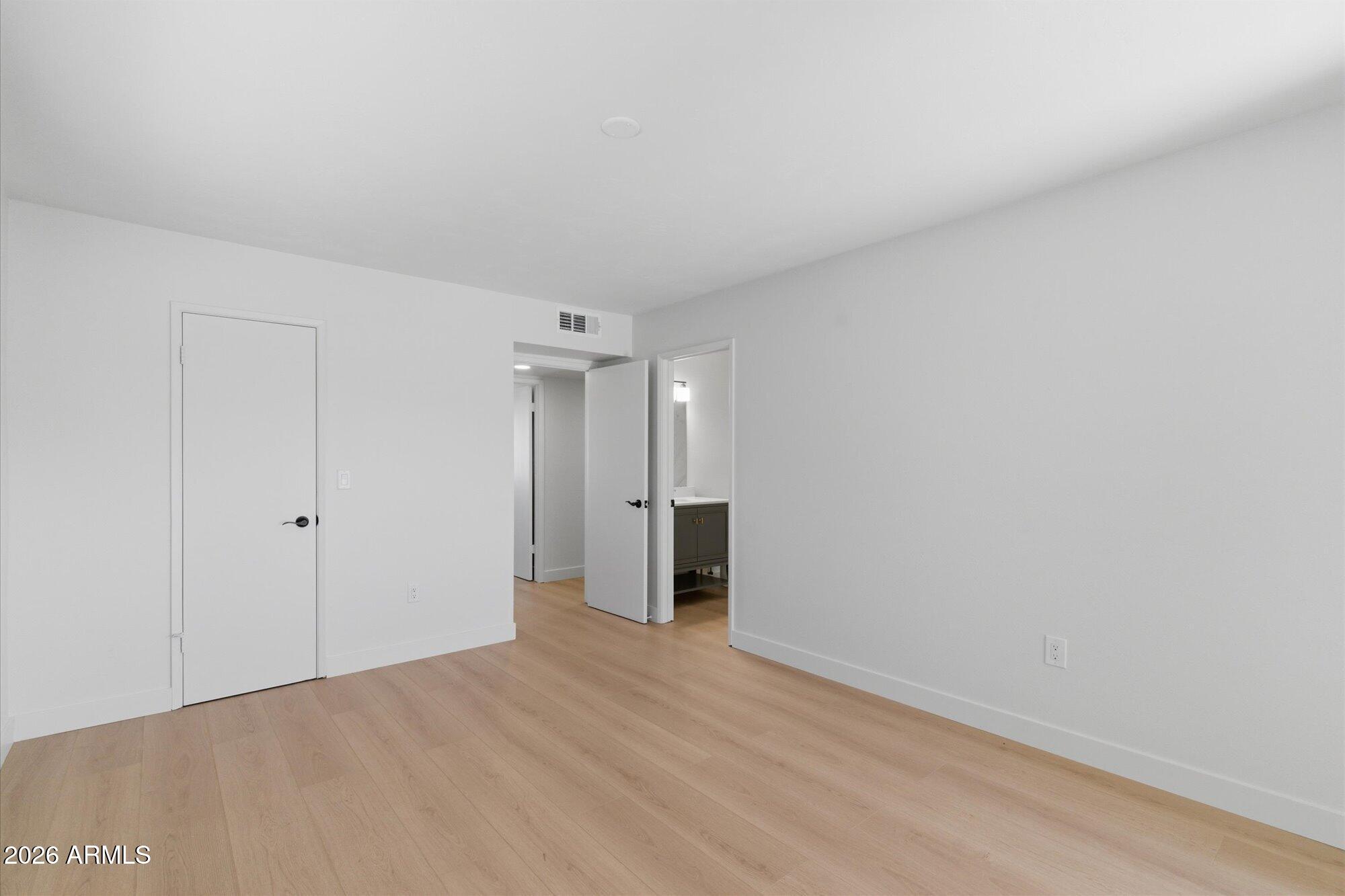 10917 W THUNDERBIRD Boulevard