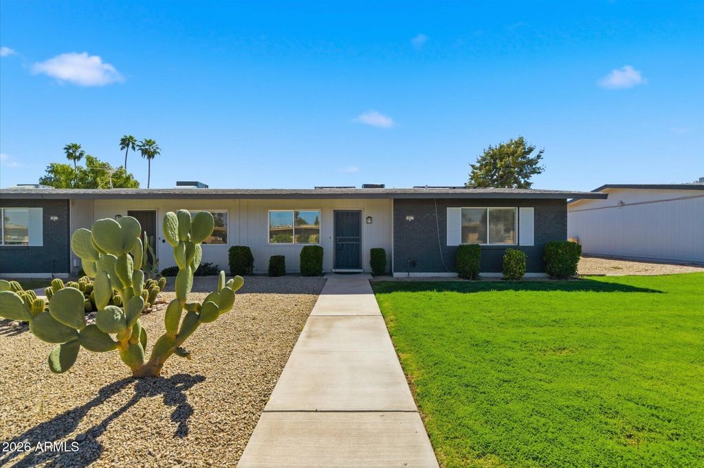 Photo of 10917 W Thunderbird Boulevard, Sun City, AZ 85351 (MLS # 7003626)