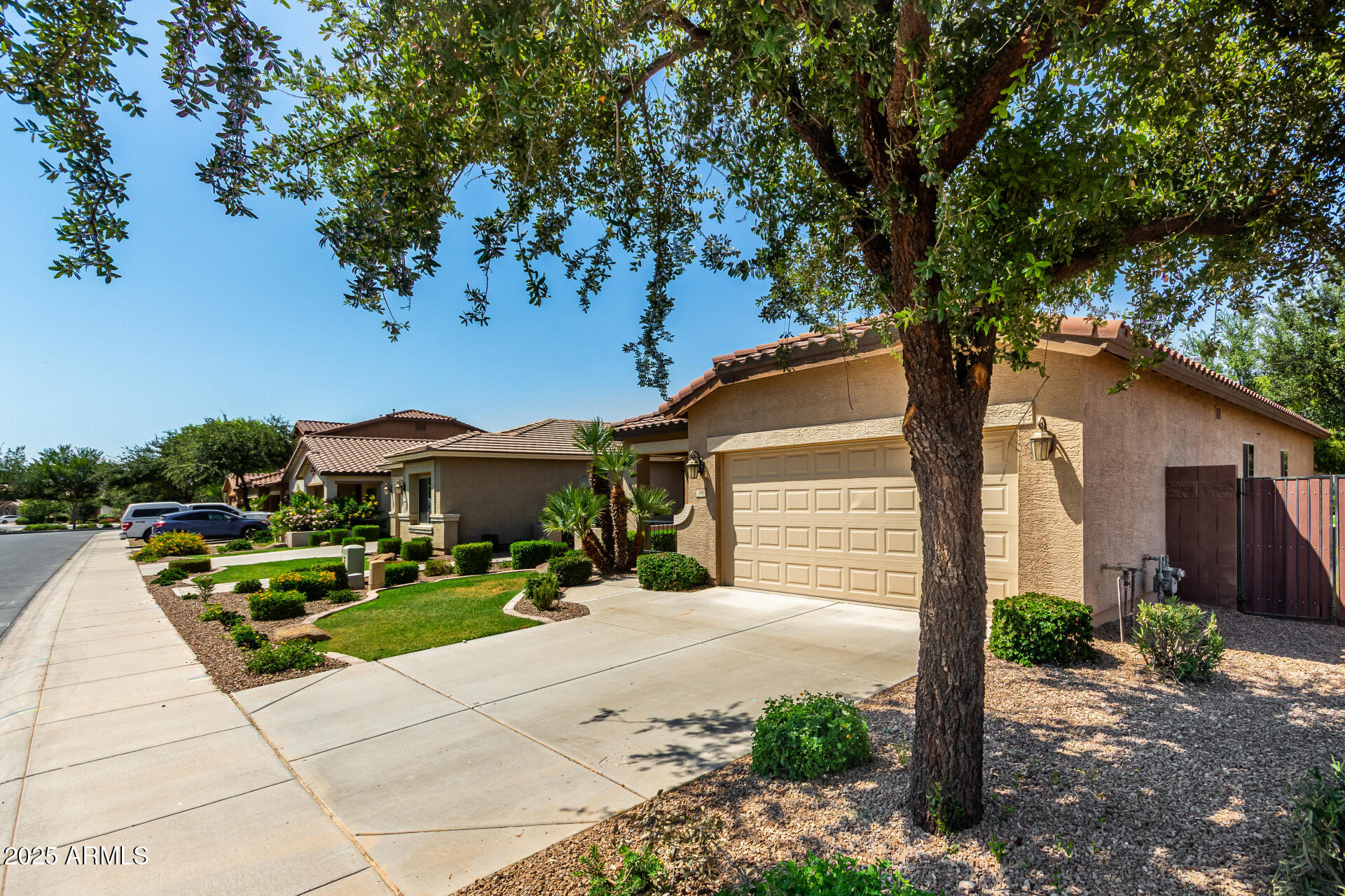 Homes for Sale in Queen Creek Arizona 4 360 W LYLE Avenue