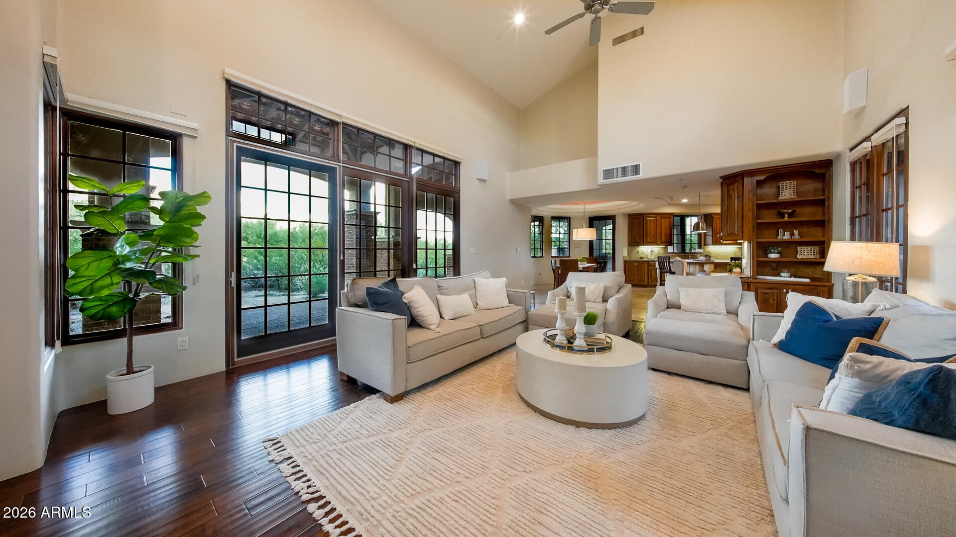 9290 E THOMPSON PEAK Parkway 421