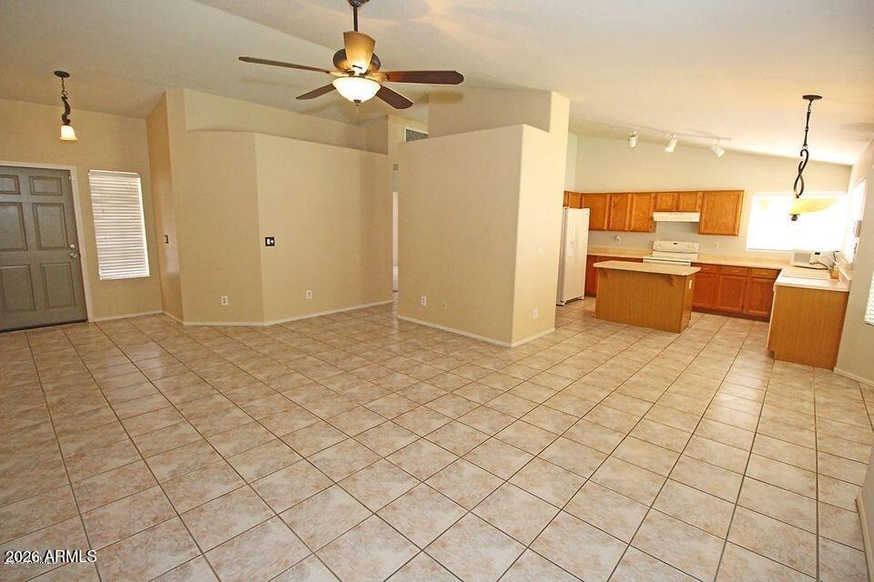 Properties 1 4340 E AMBER RIDGE Way