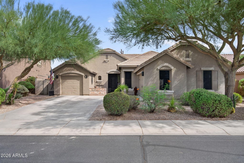 Photo of 13121 S 181st Avenue, Goodyear, AZ 85338 (MLS # 7085704)