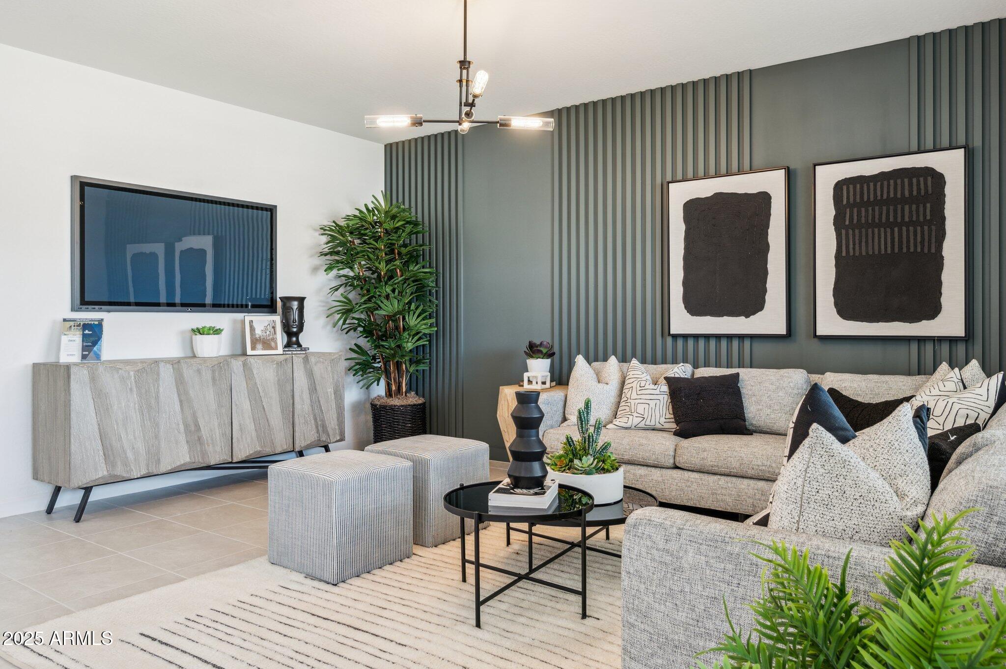 24048 W PAPAGO Street