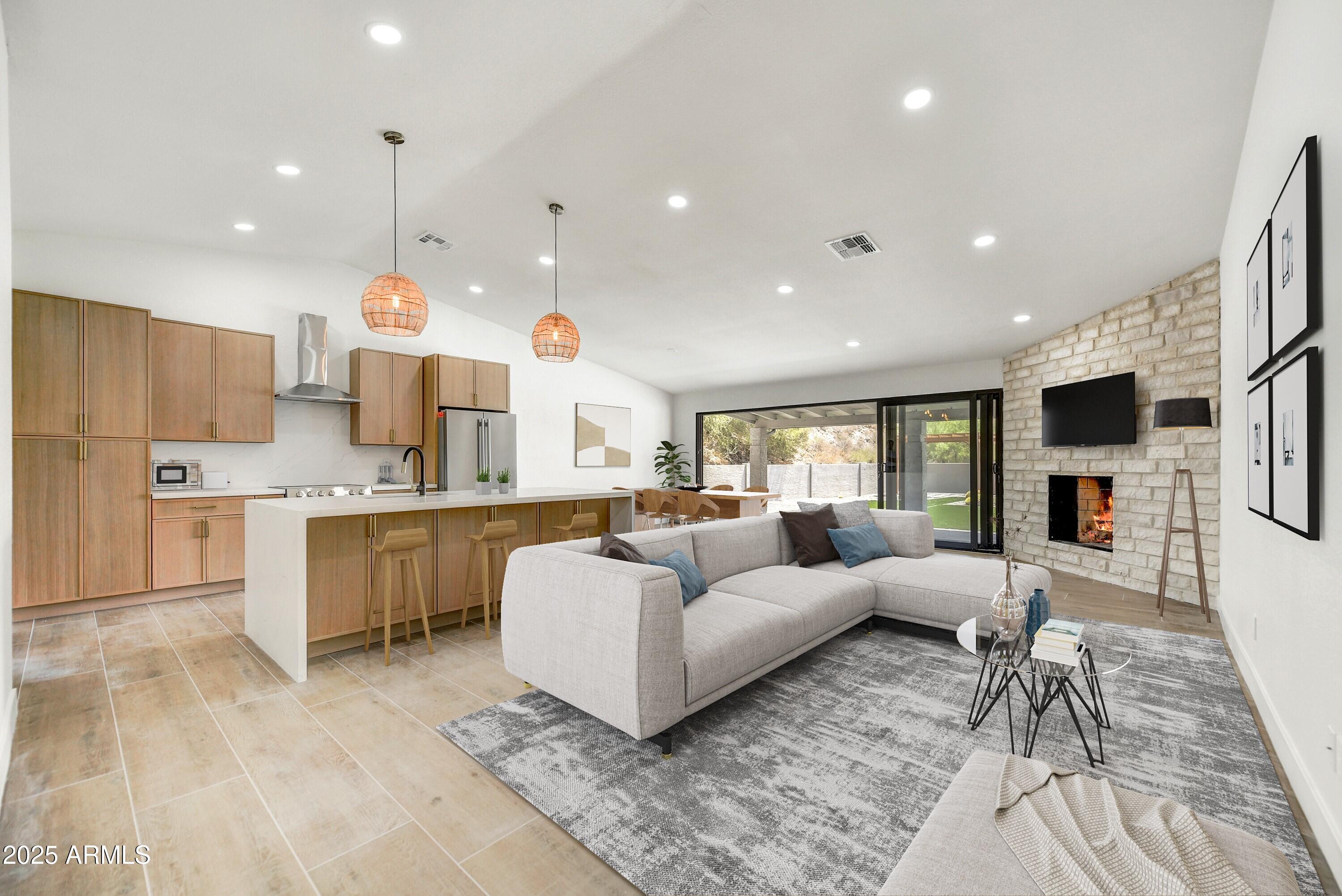 15017 N DOGWOOD Lane