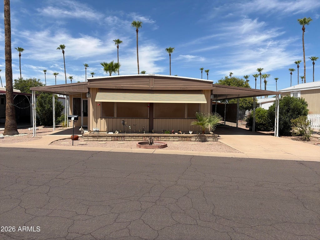 Photo of 2600 E Allred Avenue #C26, Mesa, AZ 85204 (MLS # 7050478)
