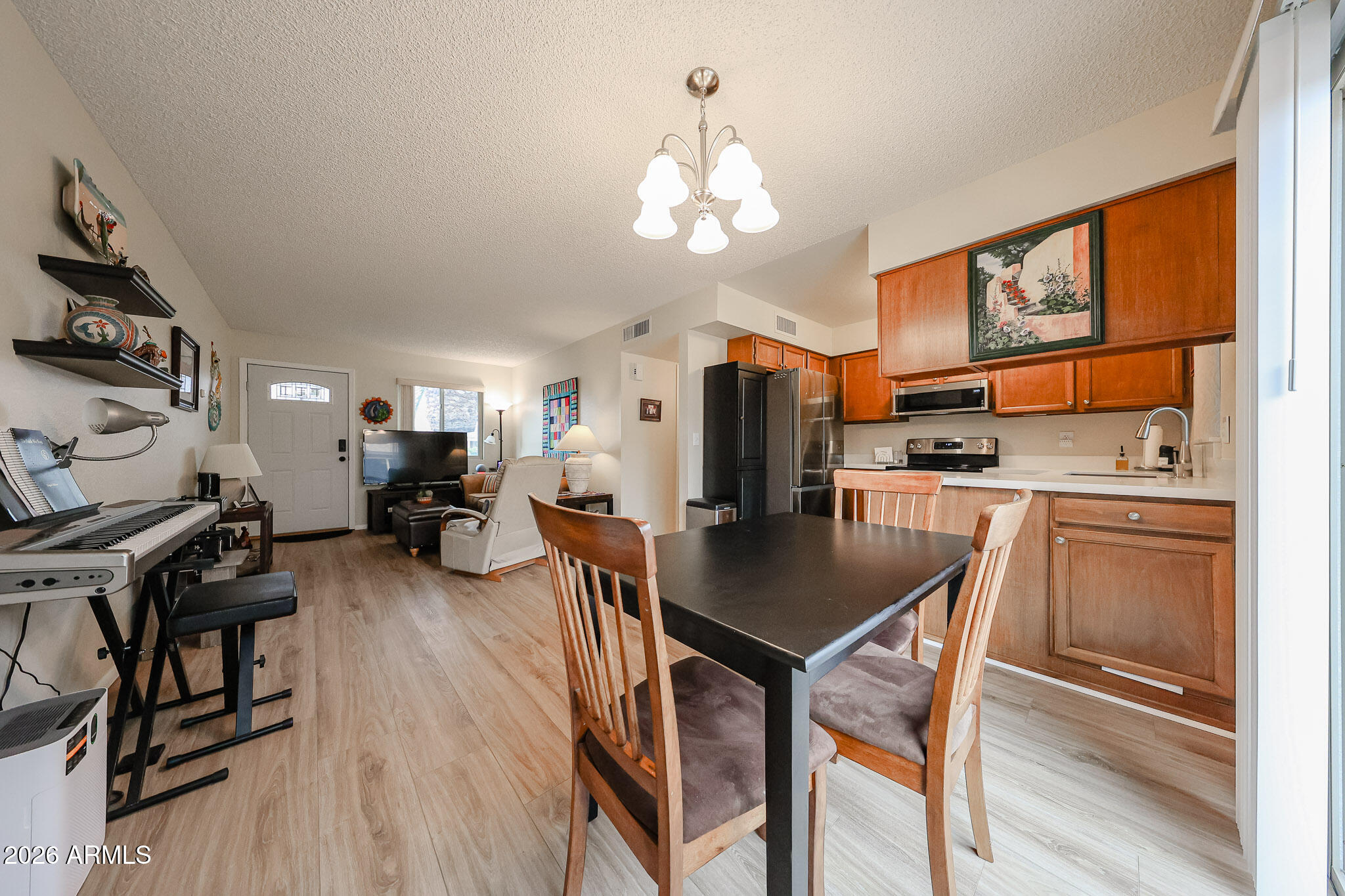 1596 LEISURE WORLD --