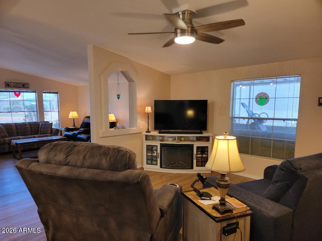 FLORENCE GARDENS - Residential