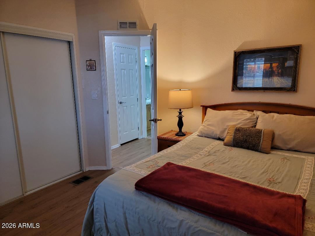 FLORENCE GARDENS - Residential