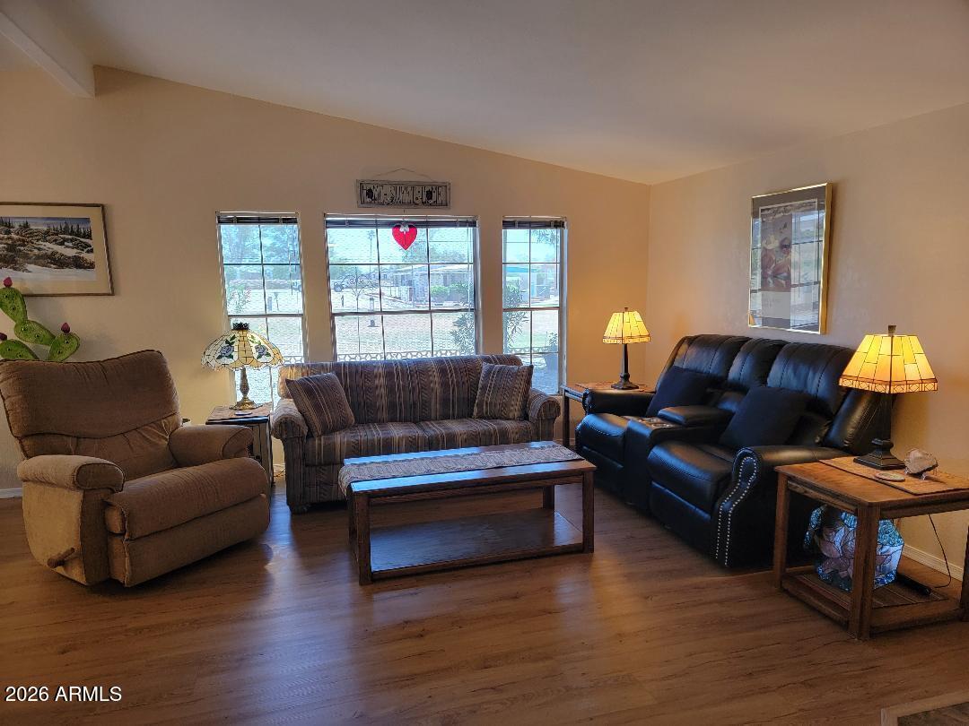 FLORENCE GARDENS - Residential
