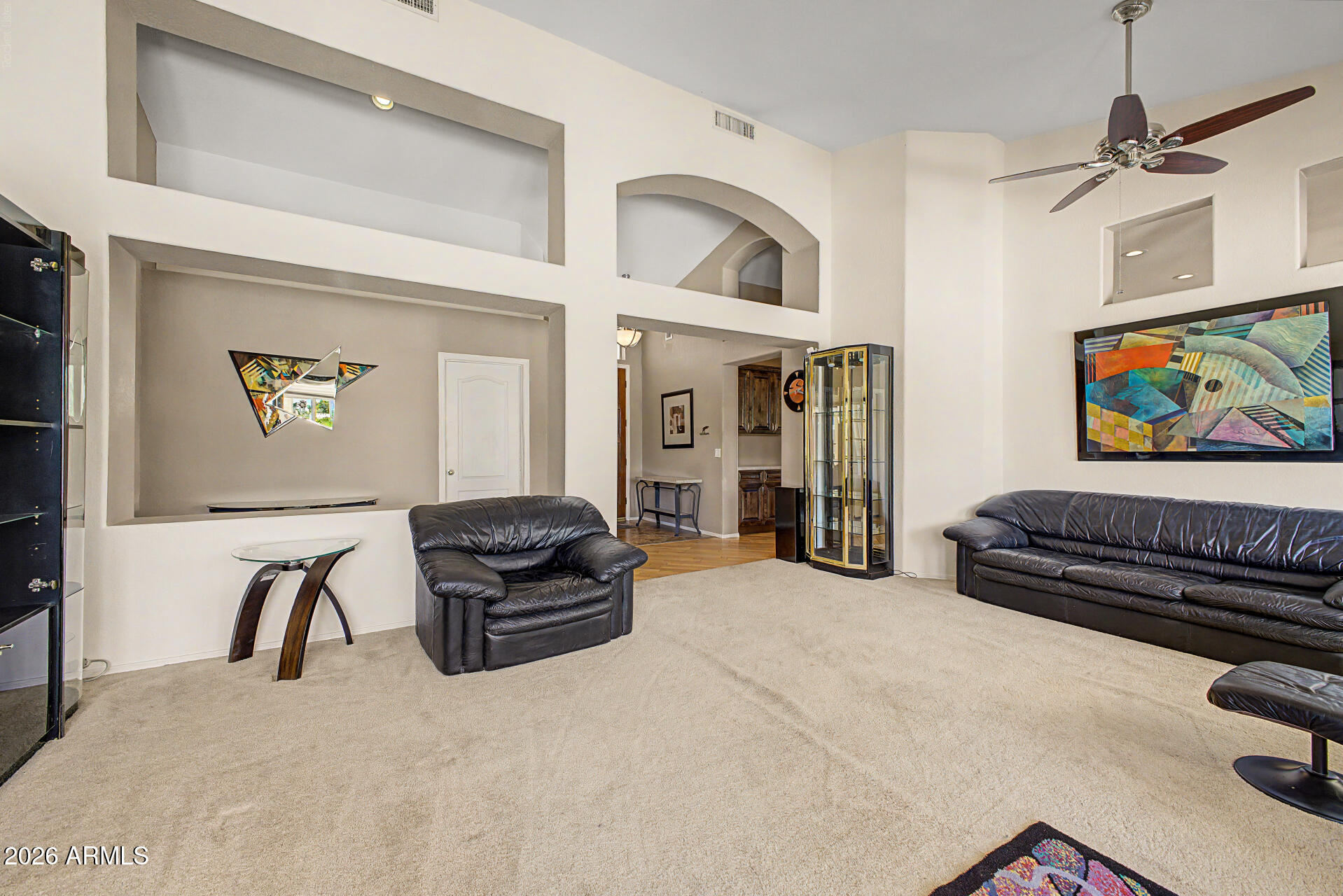 5525 E KAREN Drive