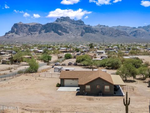 2235 E CODY Street Apache Junction AZ 85119