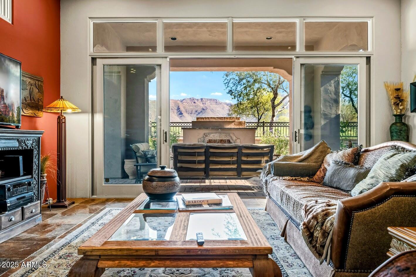 3093 S WEEPING WILLOW Court