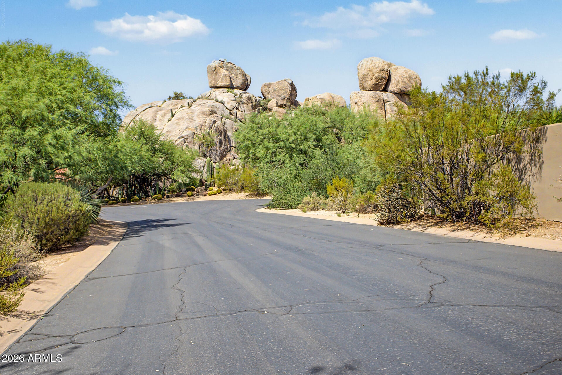 7500 E BOULDERS Parkway 12
