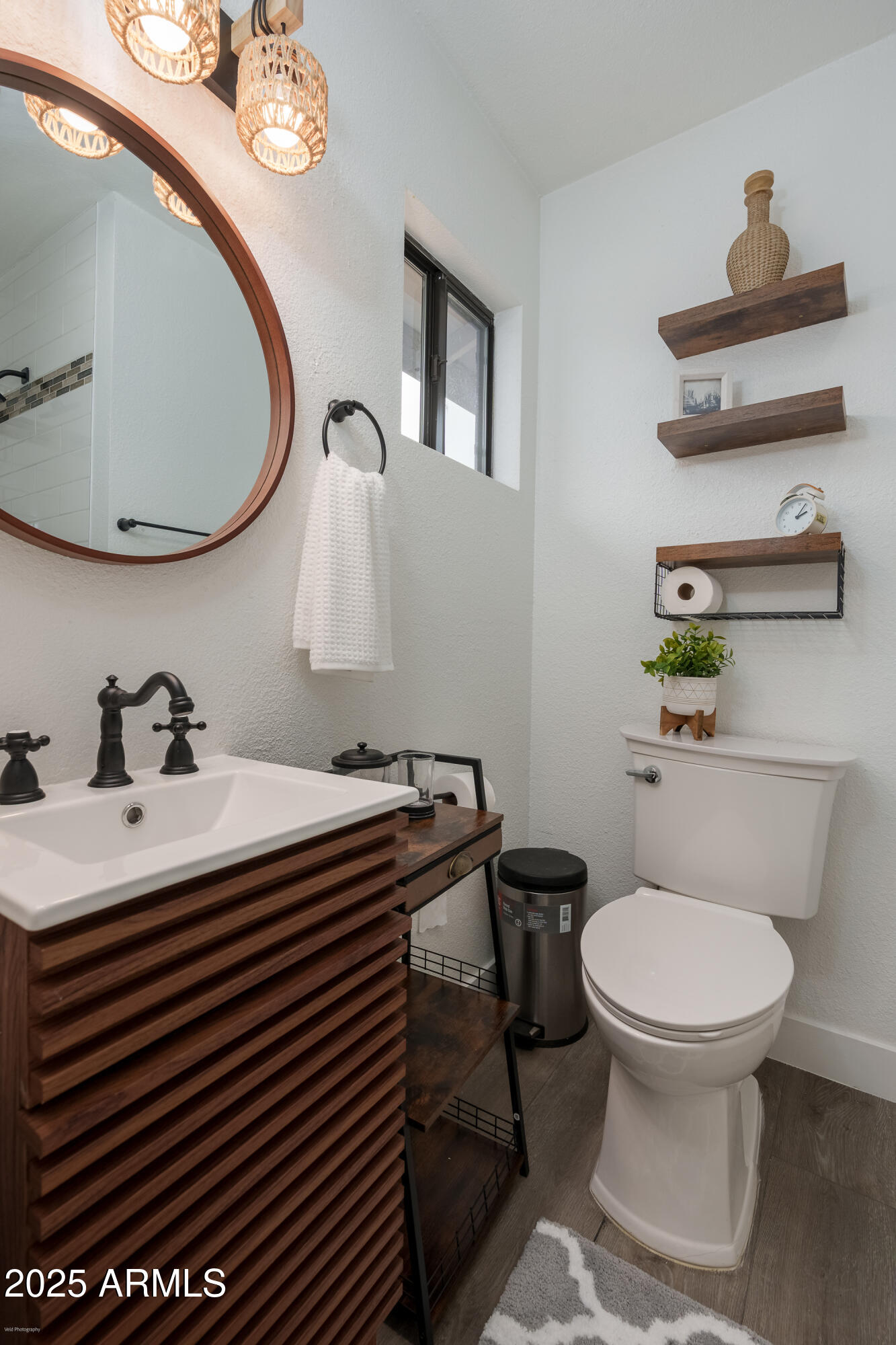 Sedona, Arizona 86351, United States, 3 Bedrooms Bedrooms, ,2 BathroomsBathrooms,Residential,Active,247443