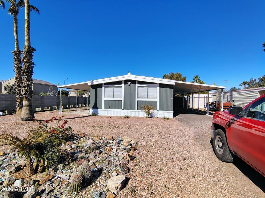 Photo of 980 N Ironwood Drive #15, Apache Junction, AZ 85120 (MLS # 6988776)