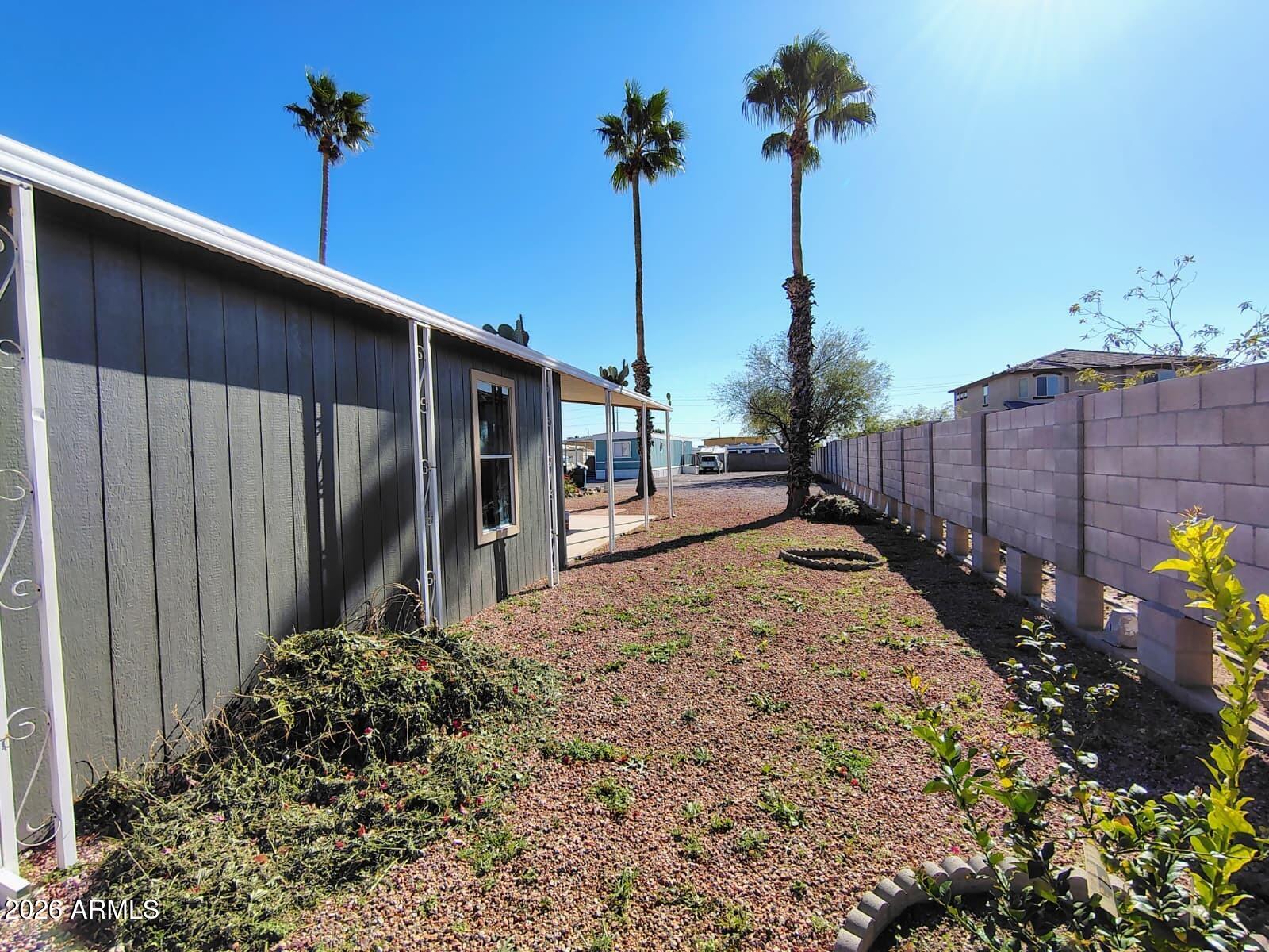 980 N Ironwood Drive 15