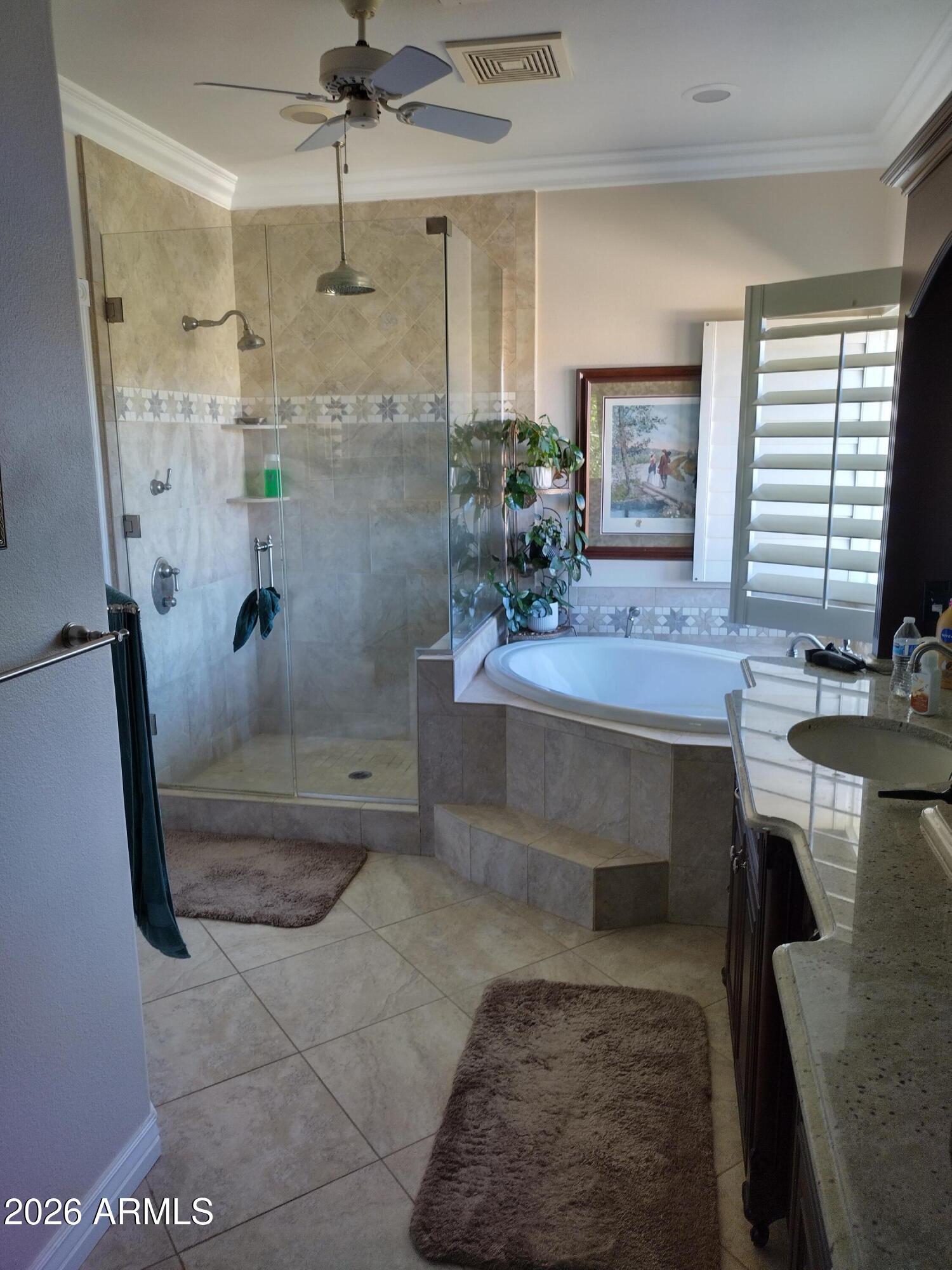 CIRCLE G SUPERSTITION RANCH - Residential