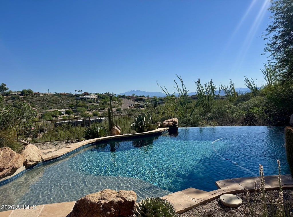 Photo of 16210 N Edgewater Drive, Fountain Hills, AZ 85268 (MLS # 7091458)