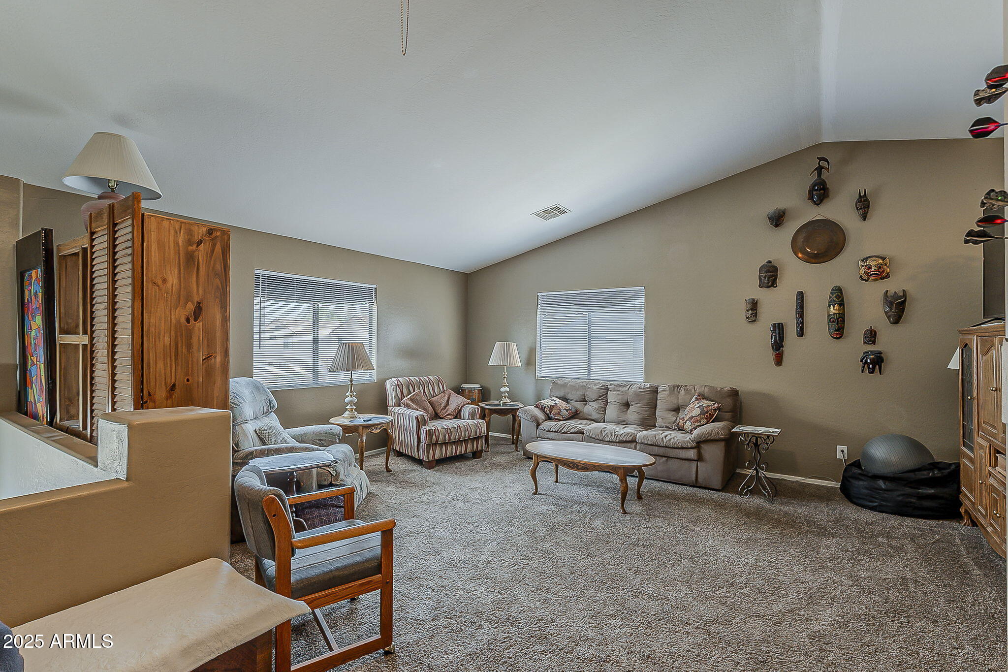 2125 W CENTRAL Avenue
