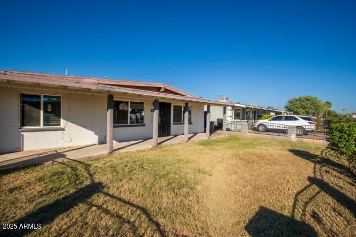 3642 W LA SALLE Street