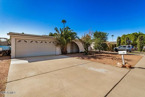 Photo of 1941 E Pegasus Drive, Tempe, AZ 85283 (MLS # 6989711)