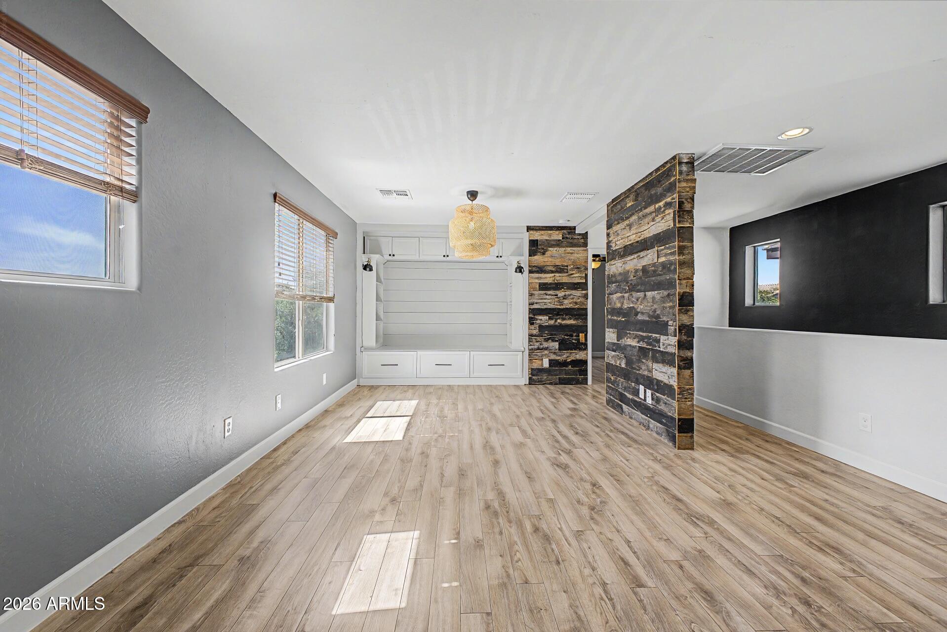 LYONS GATE PHASE 9 - Residential